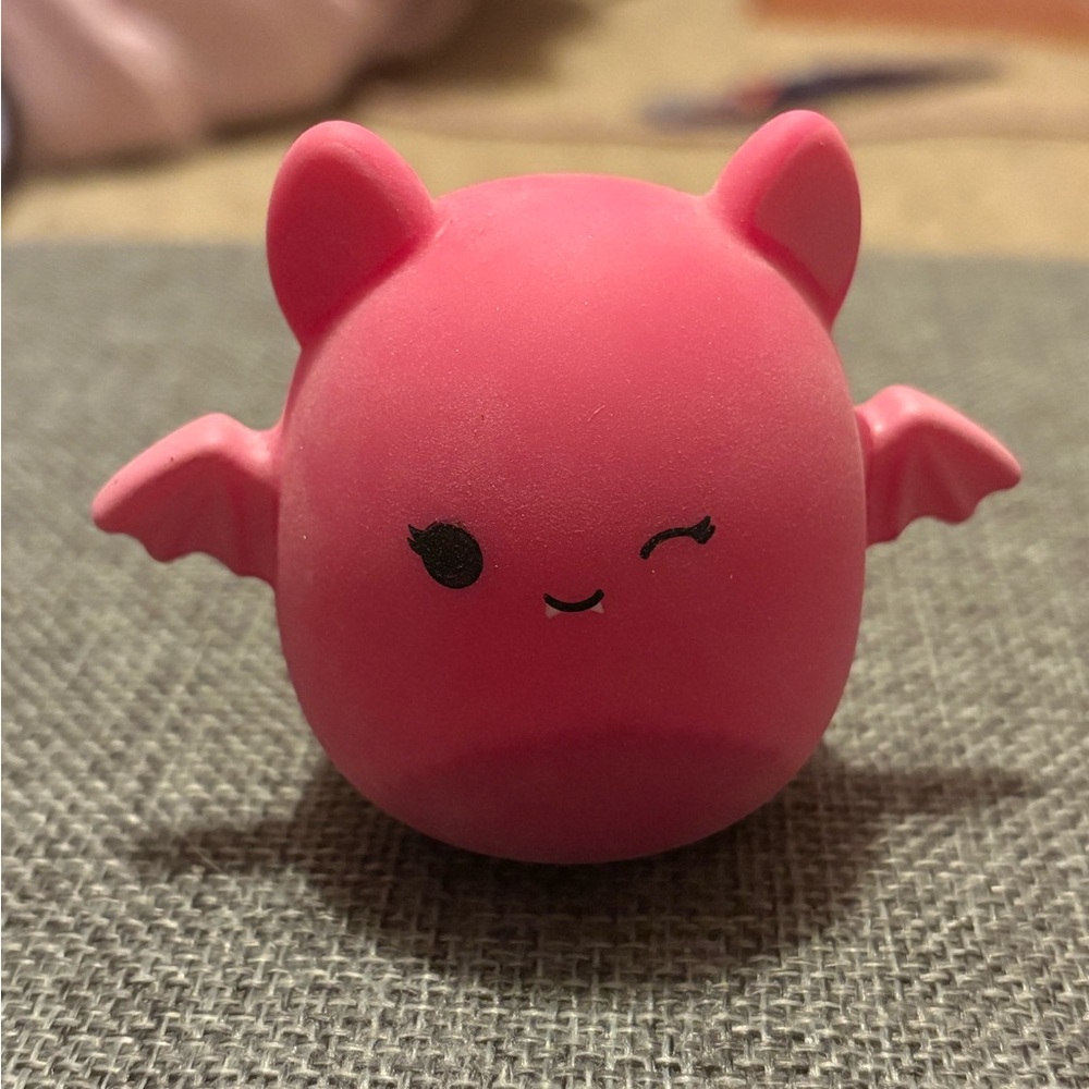 NWT Squooshems by Squishmallows, character: Suzette